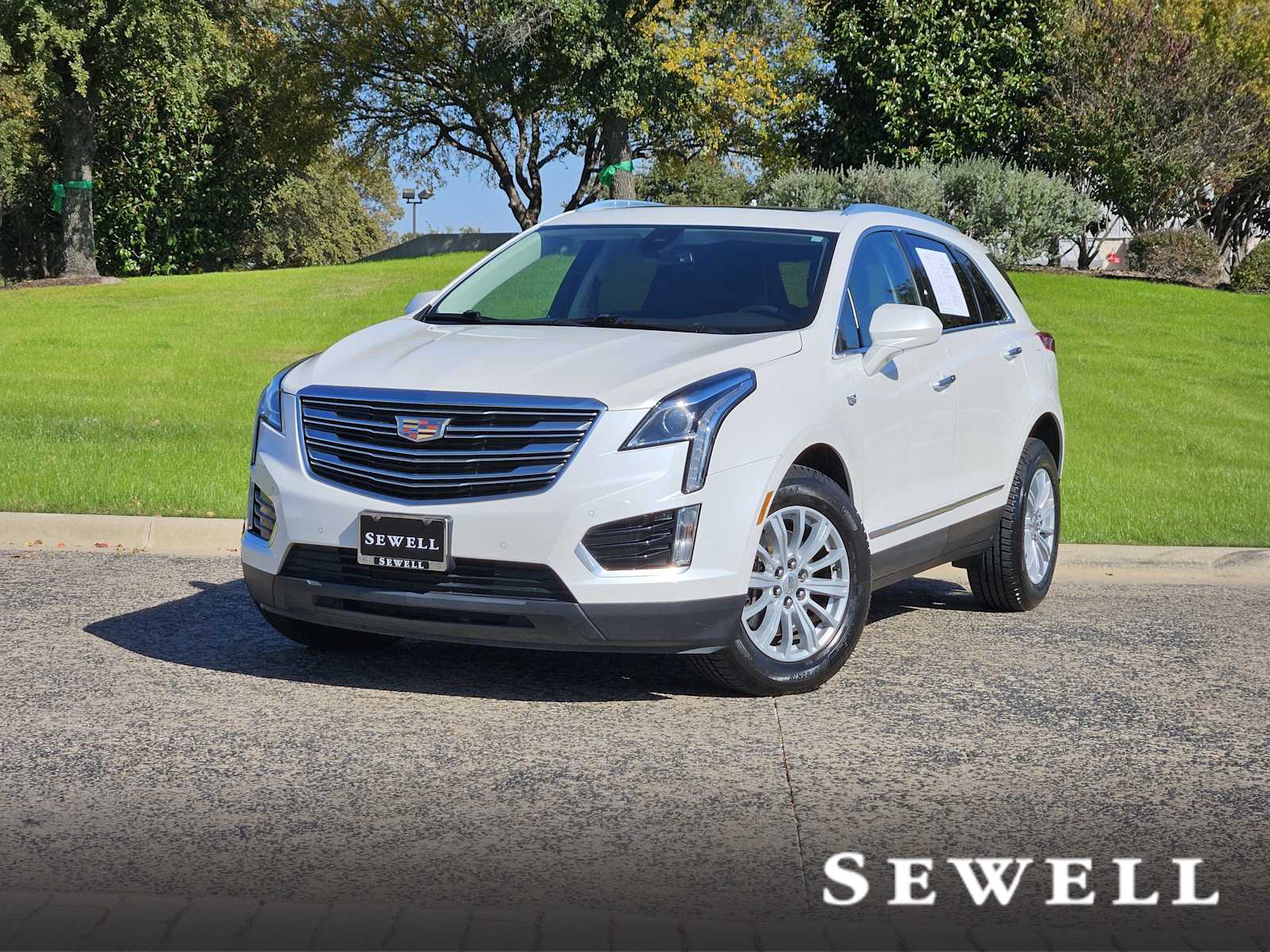 2018 Cadillac XT5 Luxury's photo