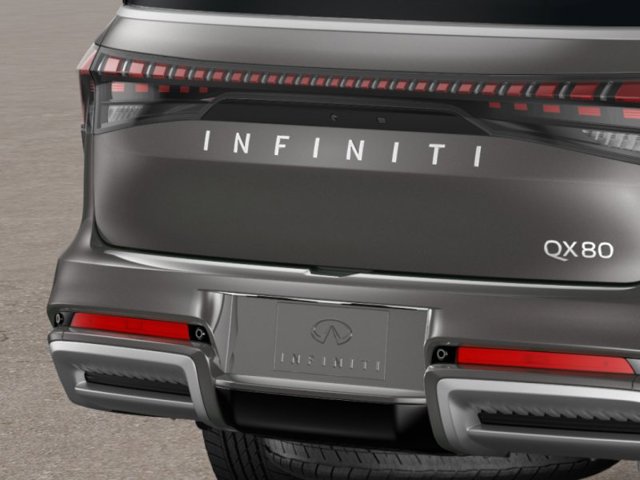 2026 Infiniti QX80 Luxe photo 11