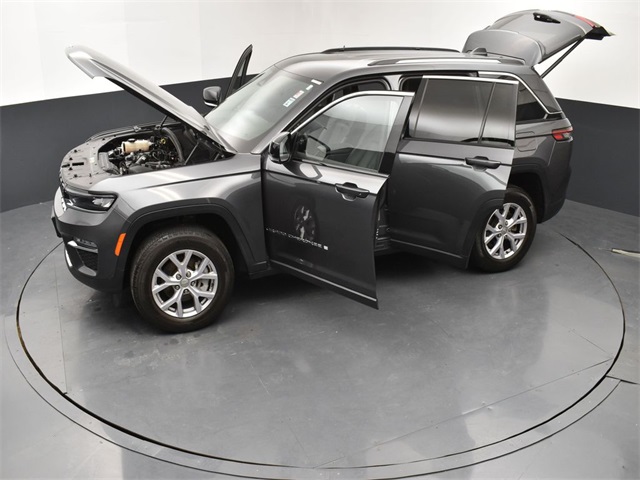 2022 Jeep Grand Cherokee Limited photo 26