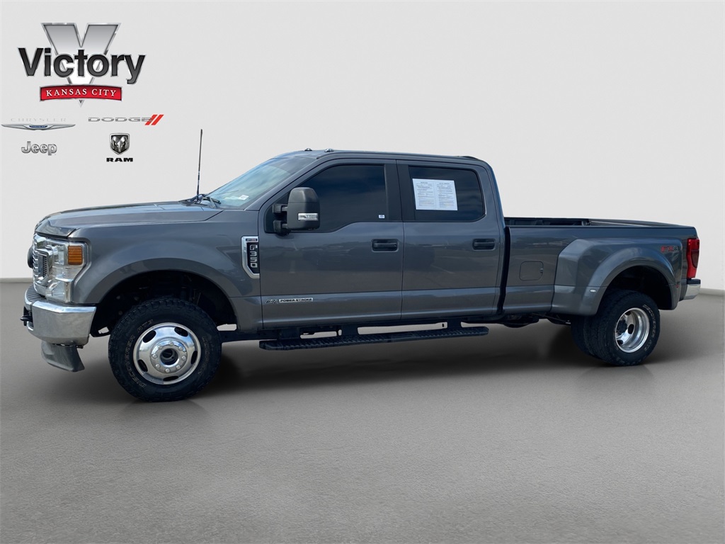 2022 Ford F-350 photo 3