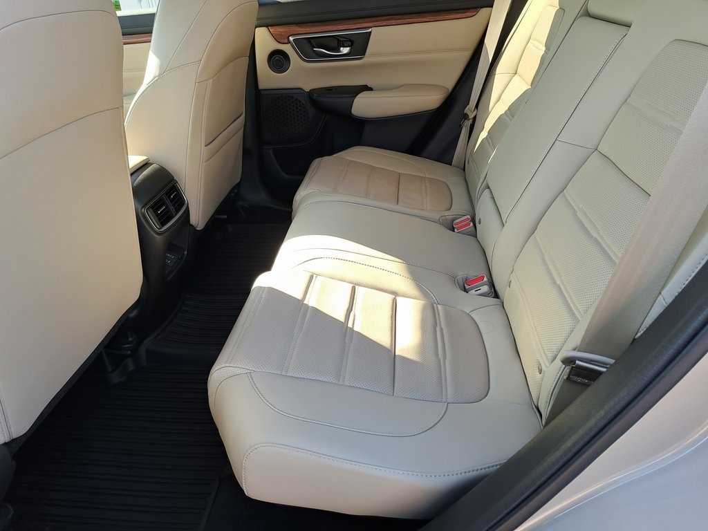 2019 Honda CR-V Touring photo 25