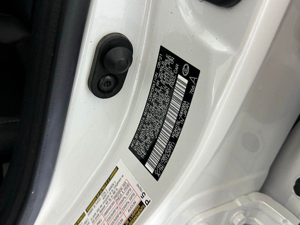 2021 Lexus UX 250h photo 31