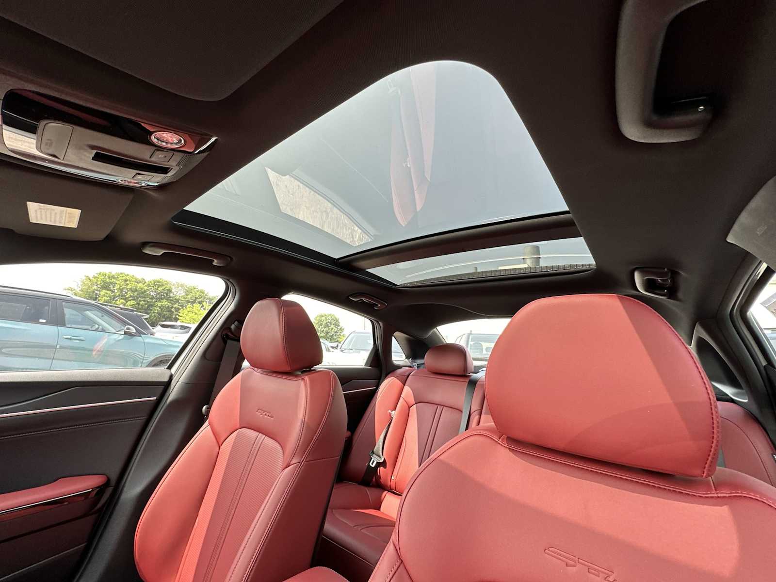2025 Kia K5 GT-Line photo 14