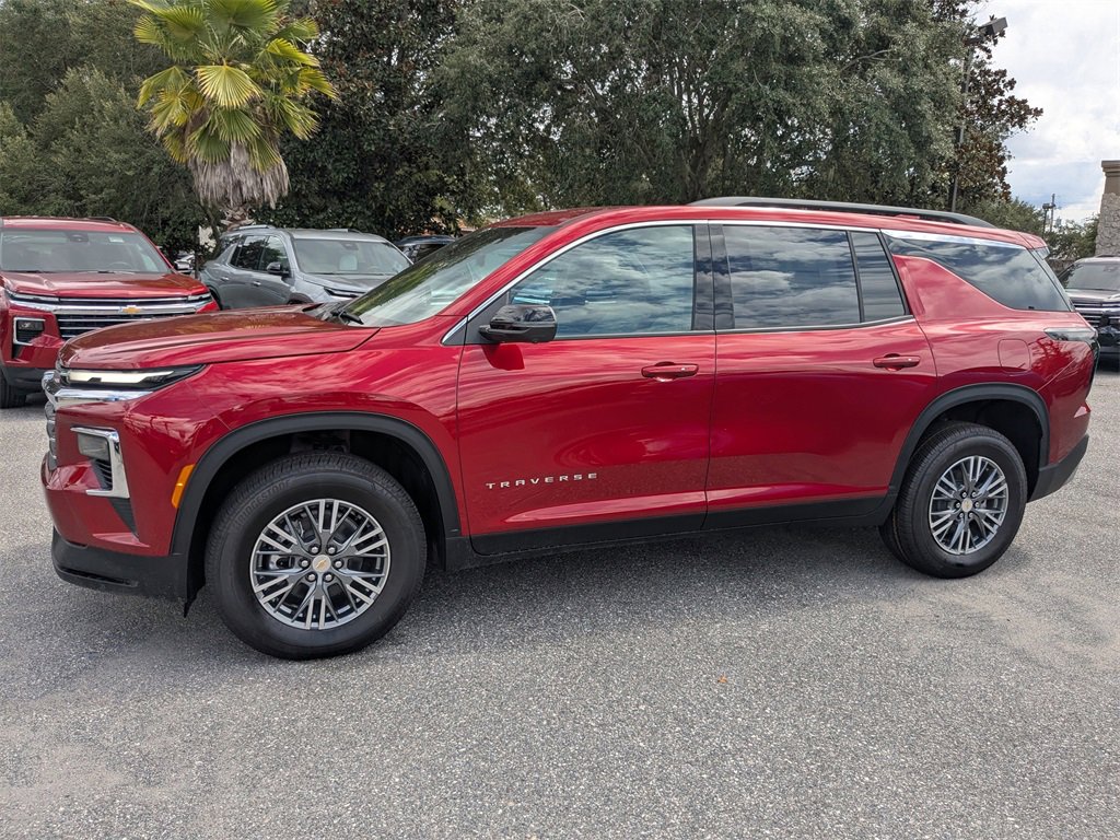 2026 Chevrolet Traverse photo 4