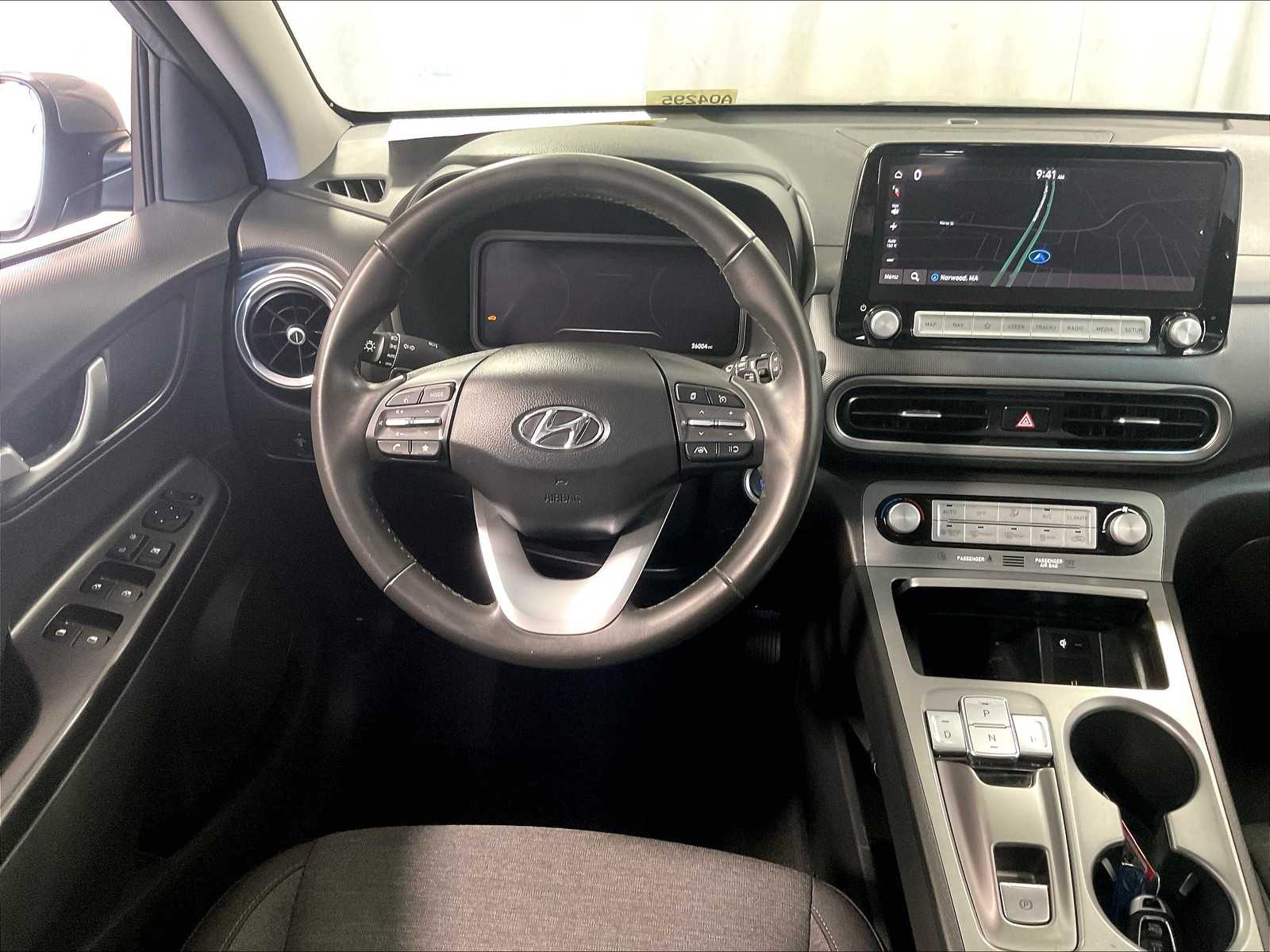 2023 Hyundai Kona Electric SEL photo 16