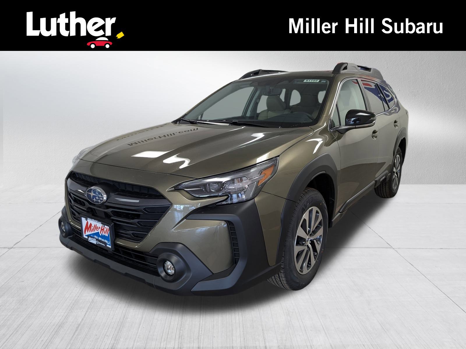 2025 Subaru Outback Premium's photo