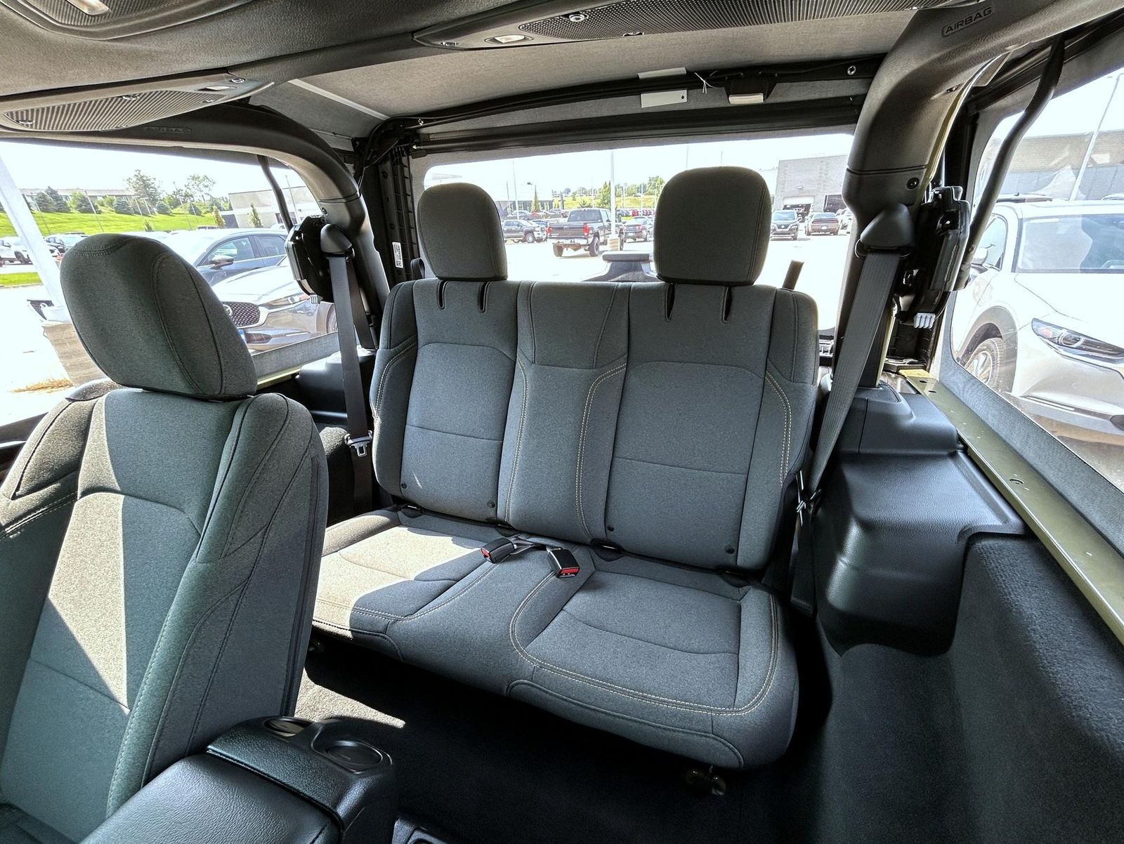 2025 Jeep Wrangler Sport photo 17