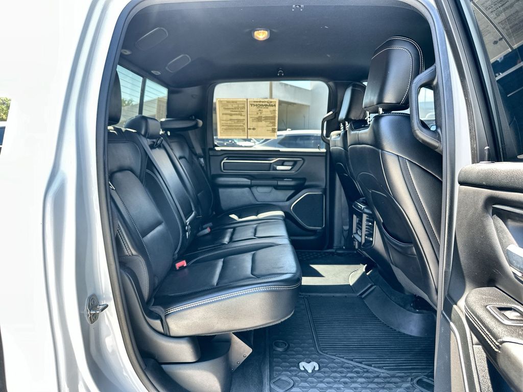 2020 Ram 1500 Rebel photo 24