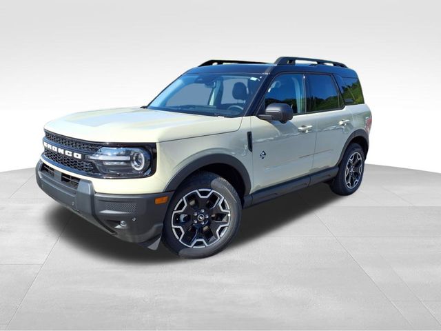 2025 Ford Bronco Sport Outer Banks photo 2