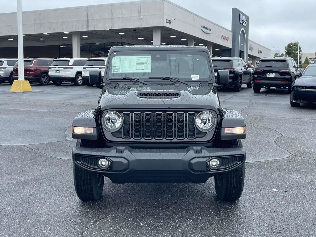 2025 Jeep Gladiator Sport S photo 2