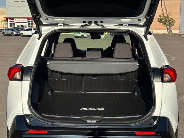 2021 Toyota RAV4 Prime XLE Premium photo 15