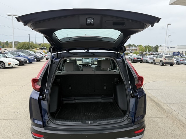 2020 Honda CR-V LX photo 28