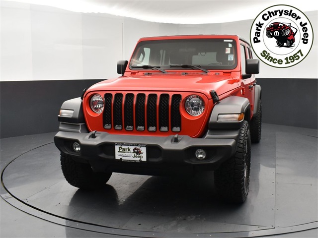 Used 2019 Jeep Wrangler Unlimited Sport S with VIN 1C4HJXDG3KW649677 for sale in Burnsville, Minnesota