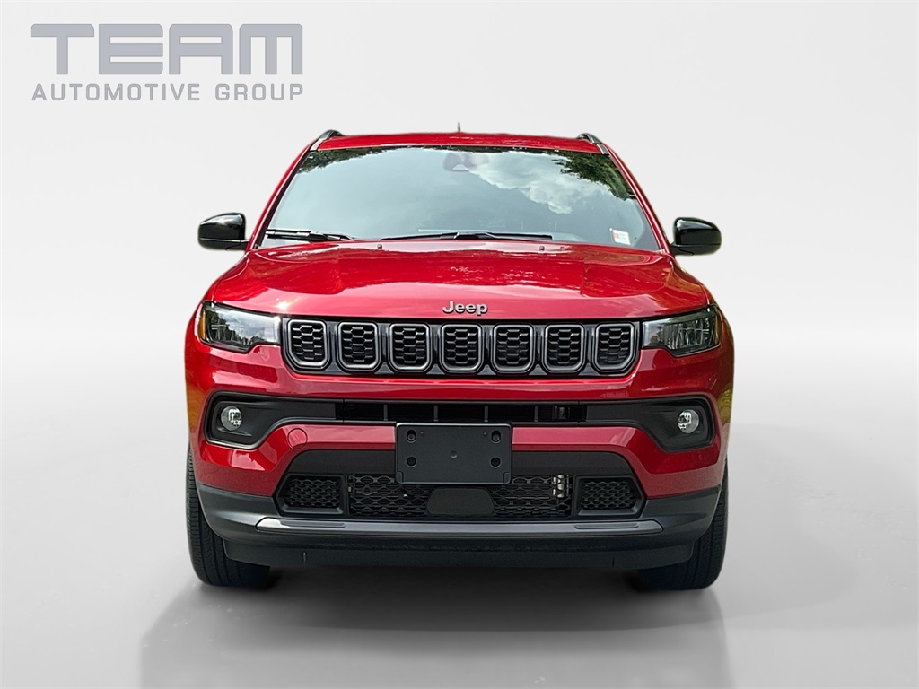 2025 Jeep Compass Latitude photo 2