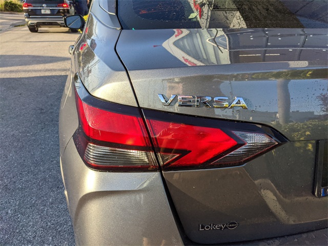 2024 Nissan Versa 1.6 S photo 6