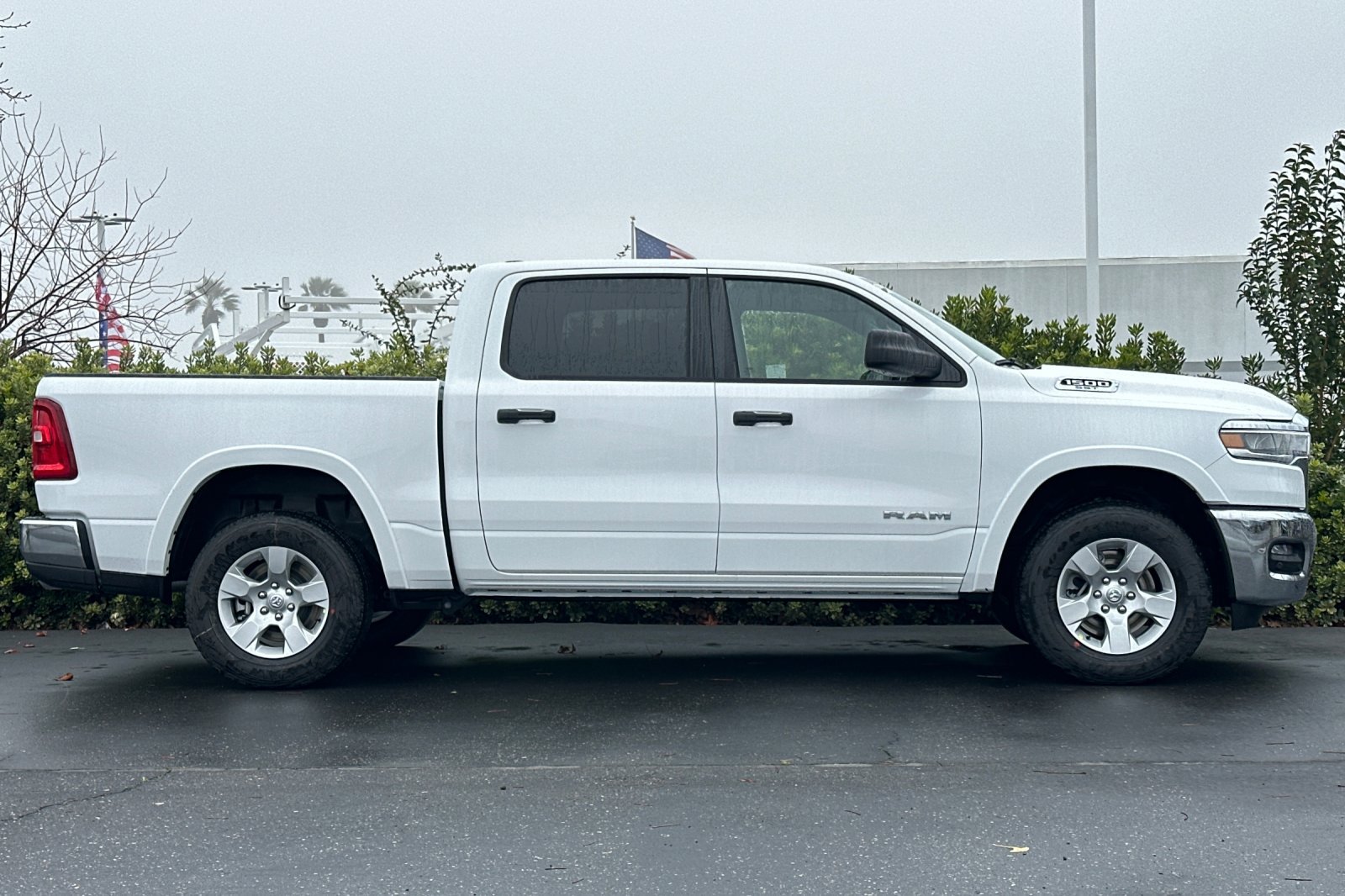 New 2025 Bright White Clear-Coat Exterior Paint RAM Big Horn image 3