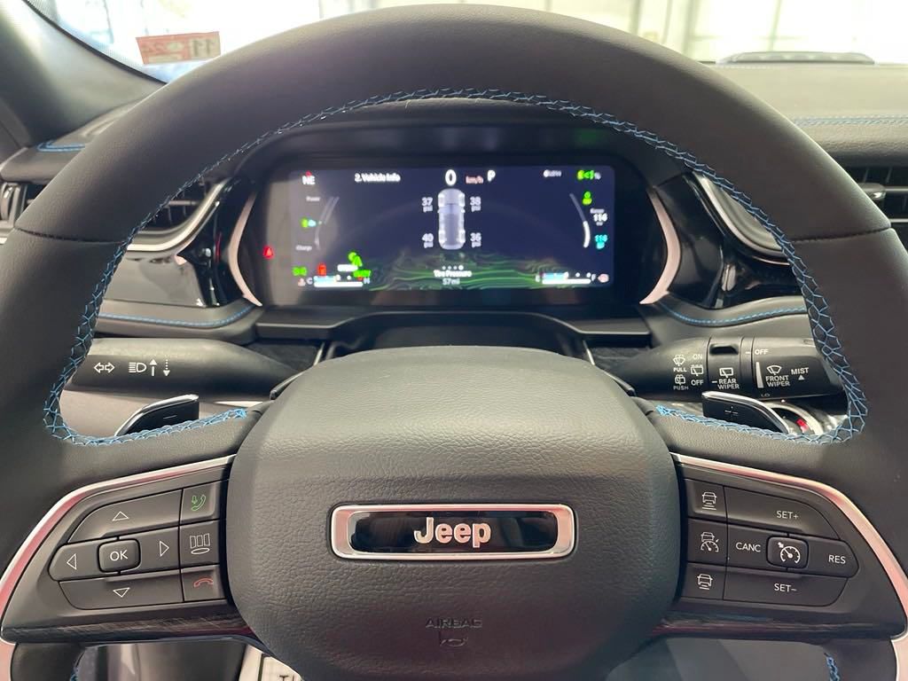 2024 Jeep Grand Cherokee Trailhawk 4xe photo 15