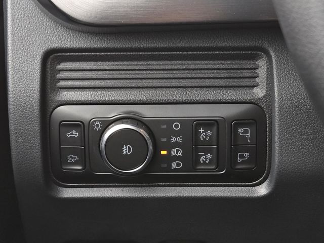 2026 Ford F-250 Lariat photo 18
