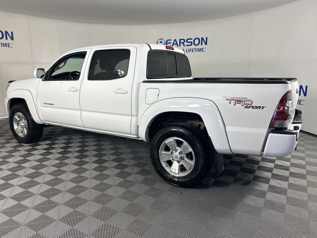 2010 Toyota Tacoma Base photo 5