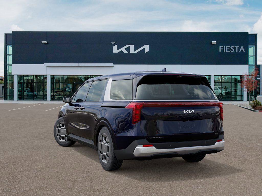 2026 Kia Carnival EX photo 3