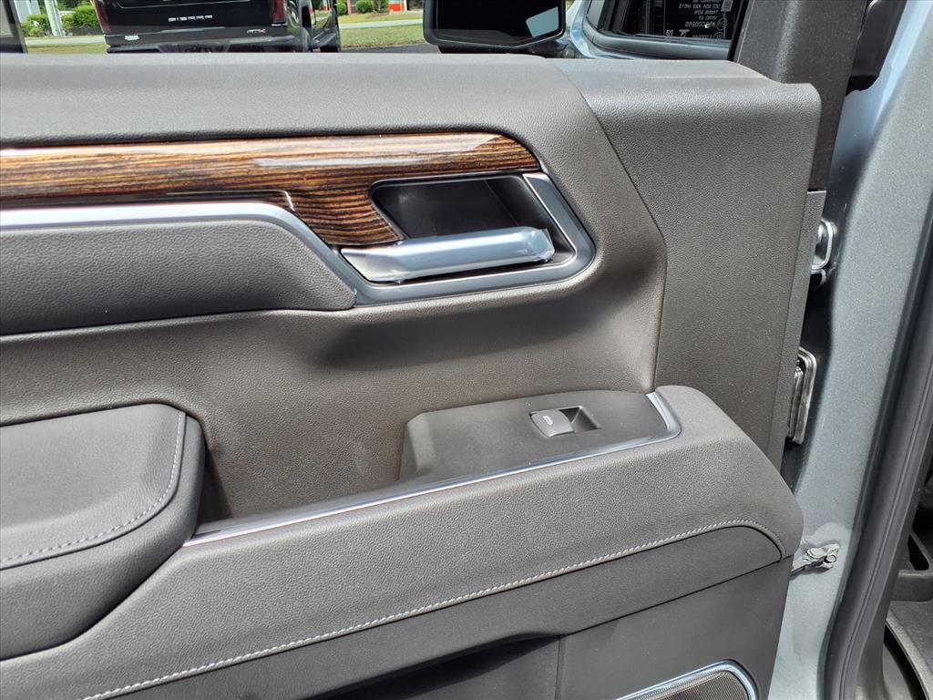 2026 Gmc Sierra Elevation photo 5