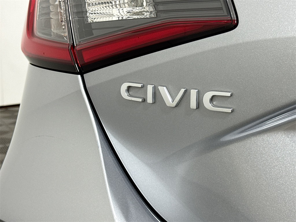 2022 Honda Civic EX-L photo 17