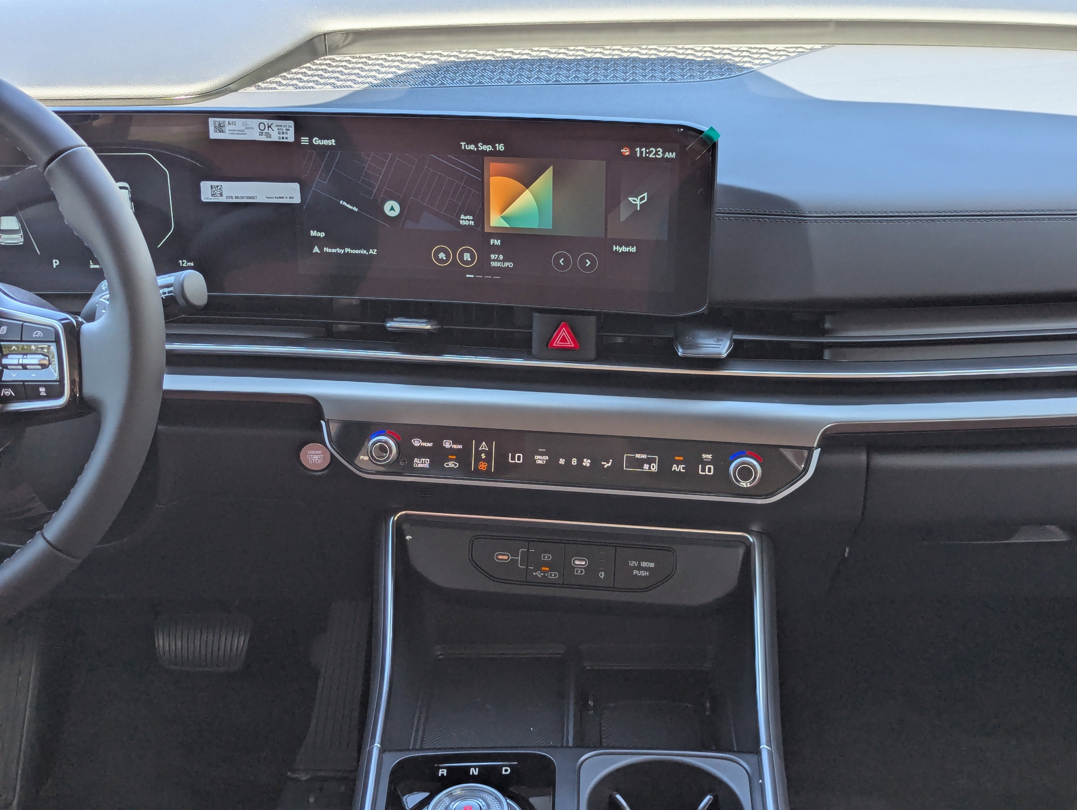 2026 Kia Carnival SX photo 2