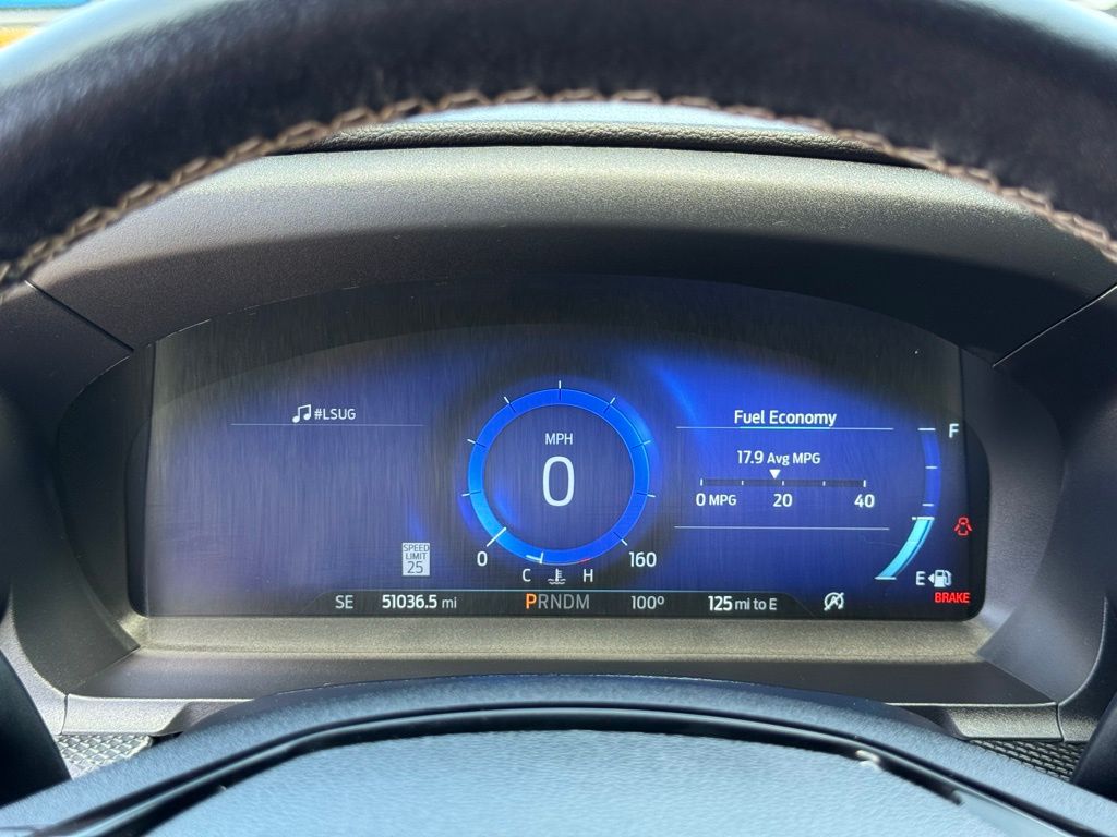 2023 Ford Explorer ST photo 12
