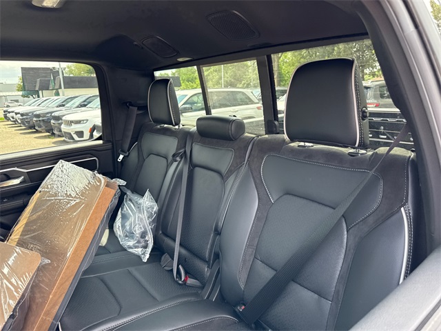 2025 Ram 1500 Laramie photo 5