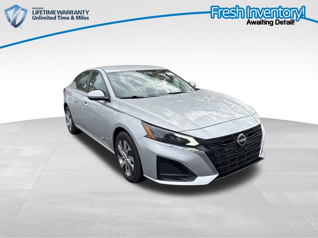 2023 Nissan Altima S