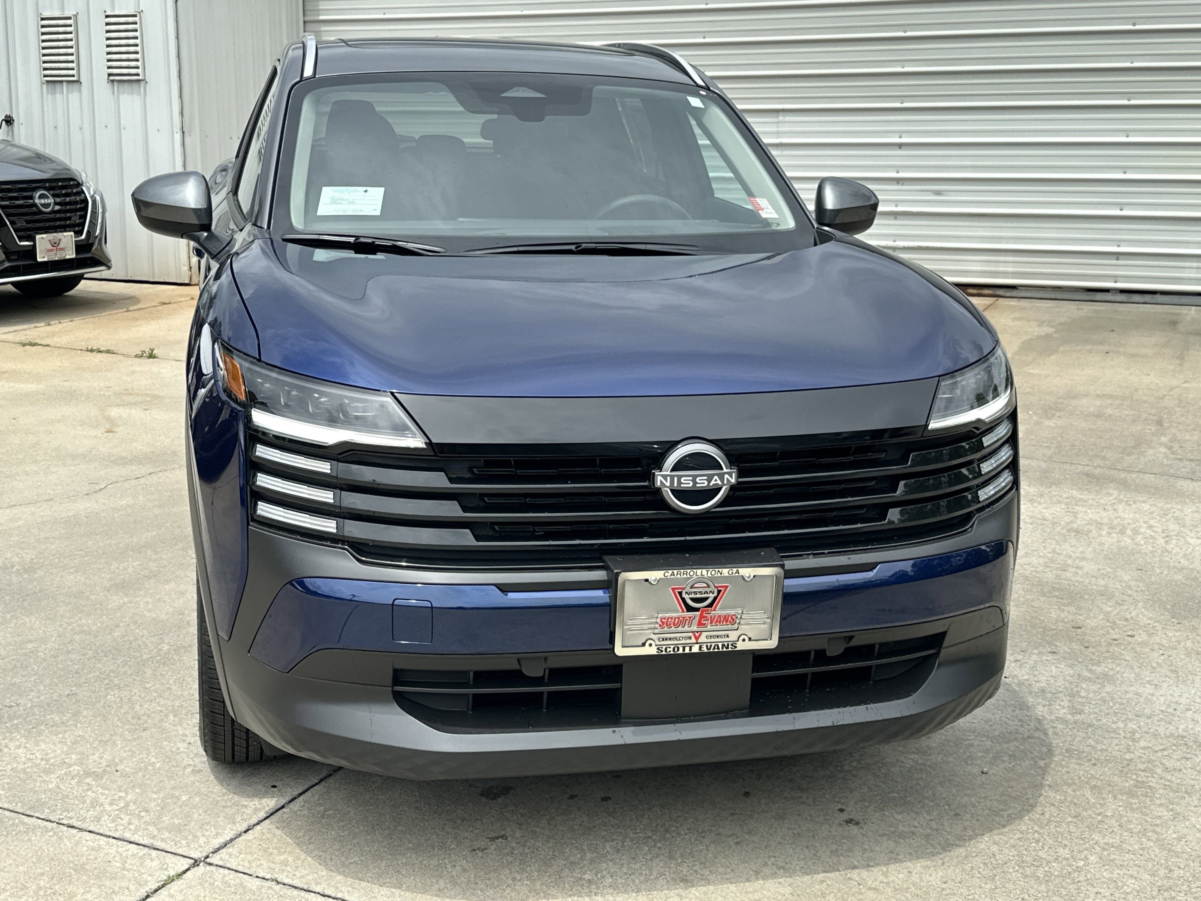 2025 Nissan Kicks SV photo 3