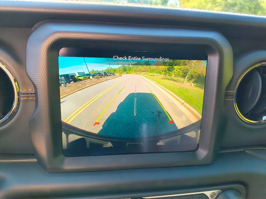 2023 Jeep Wrangler High Altitude photo 18