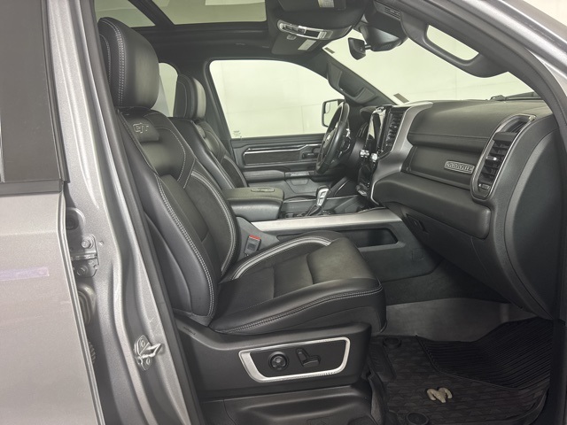 2022 Ram 1500 Laramie photo 4