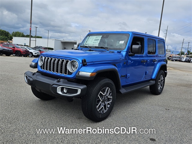 2025 Jeep Wrangler Sahara photo 3