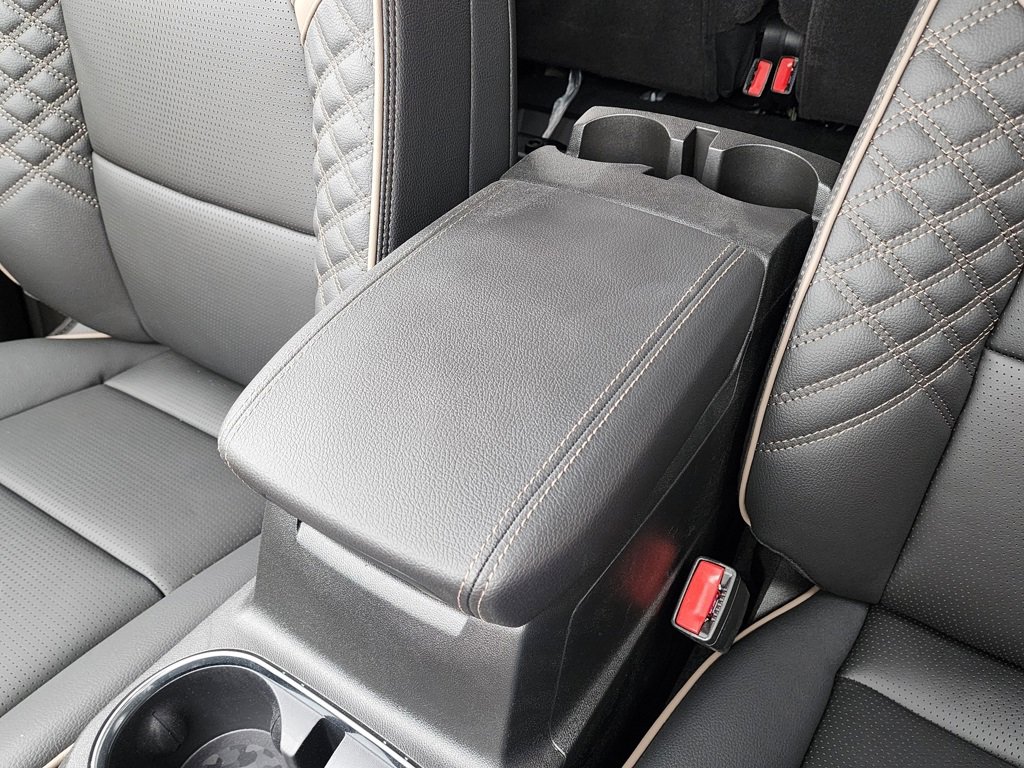 2026 Gmc Canyon Denali photo 33