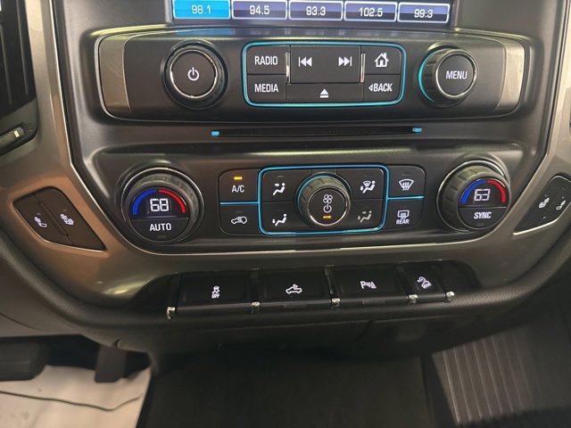 2018 Chevrolet Silverado 1500 LT photo 17