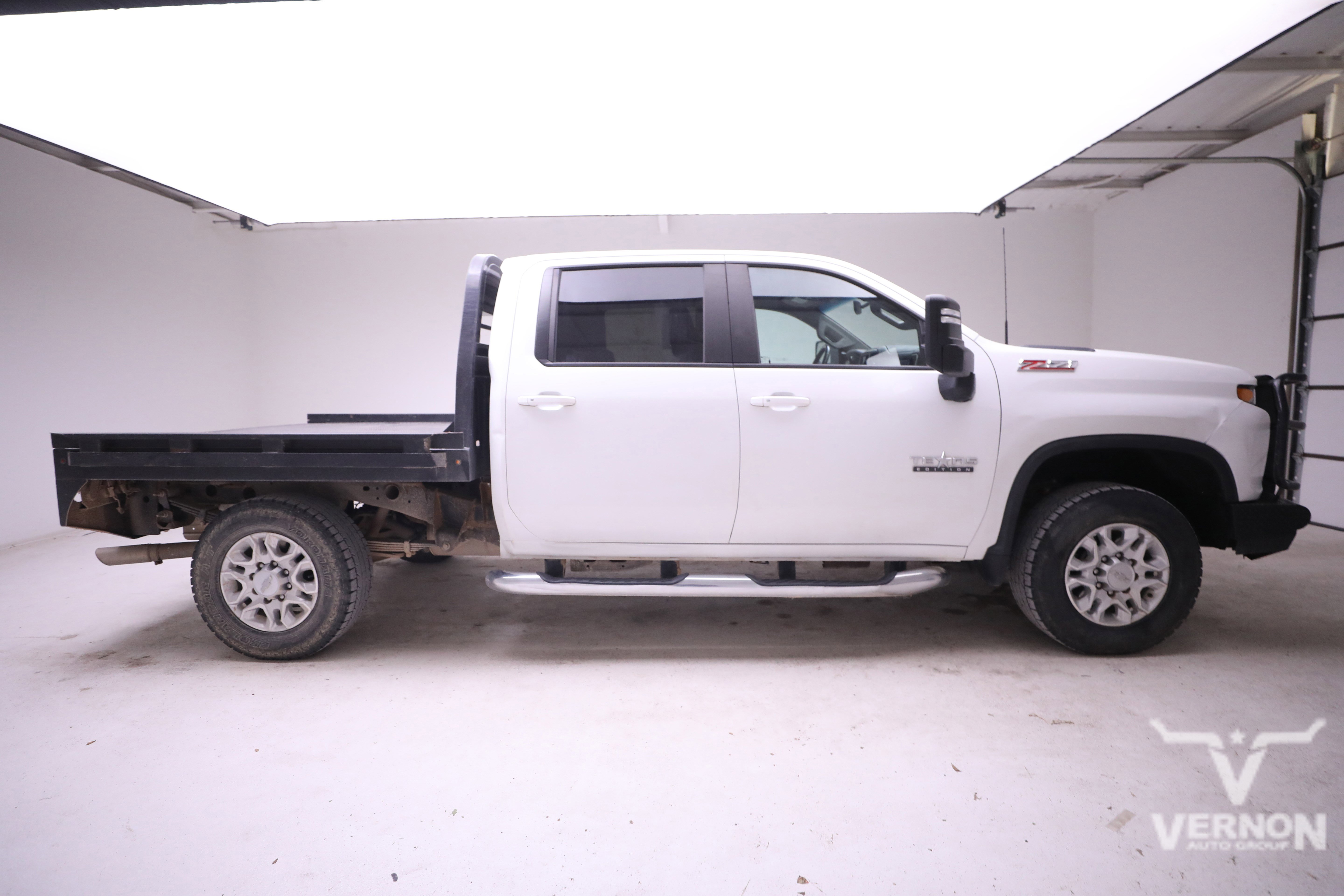 2020 Chevrolet Silverado 2500HD LT Texas Edition photo 2