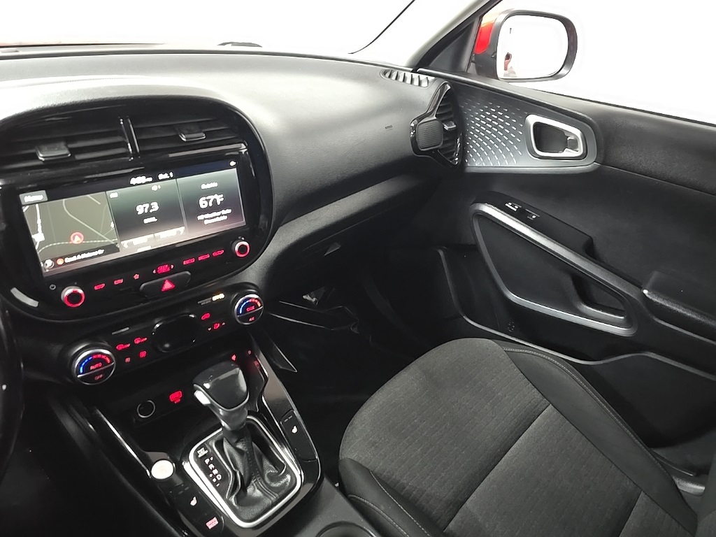 2020 Kia Soul EX photo 26