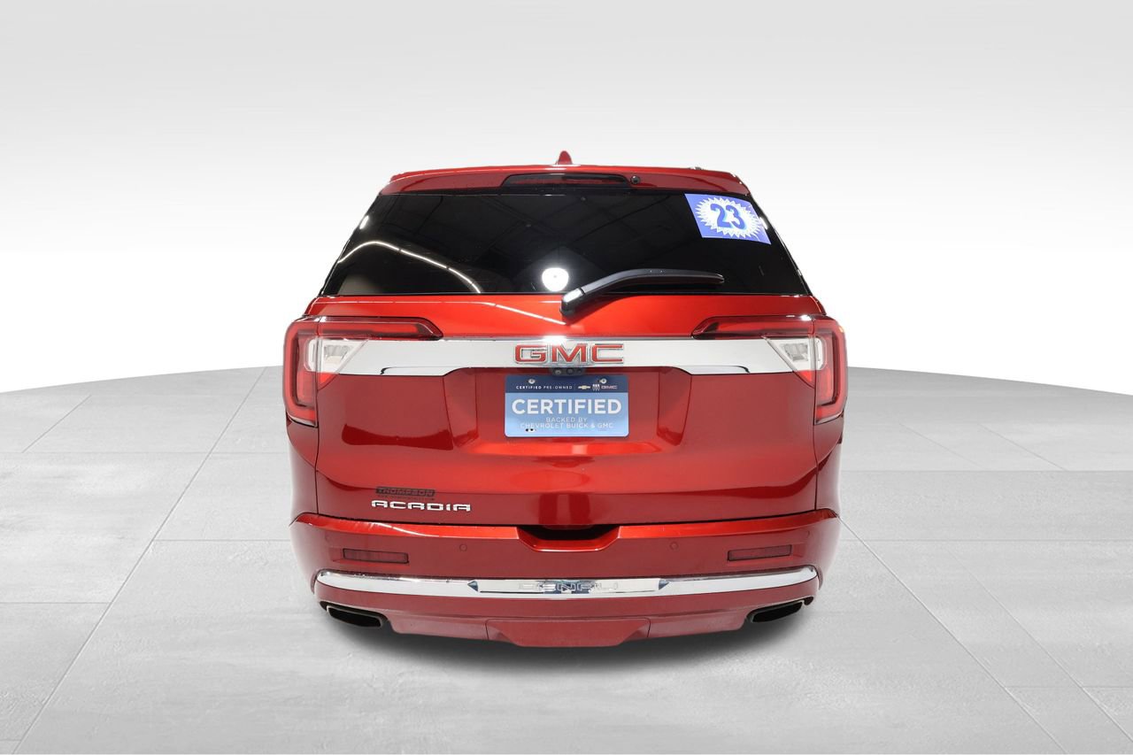 2023 Gmc Acadia Denali photo 2