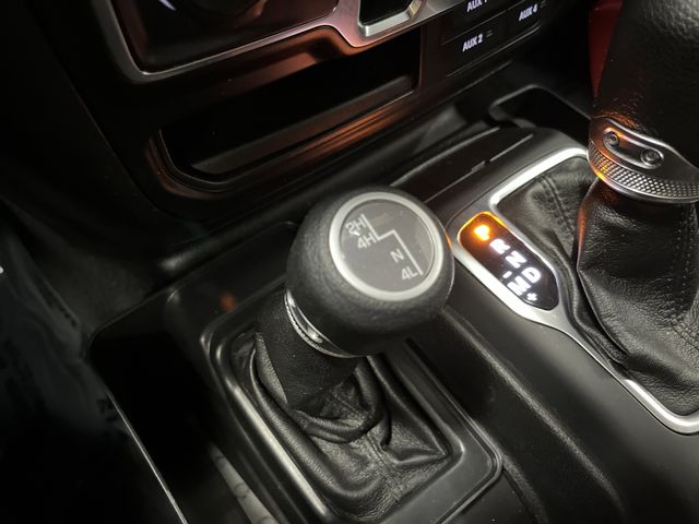 2021 Jeep Wrangler Unlimited Islander photo 20