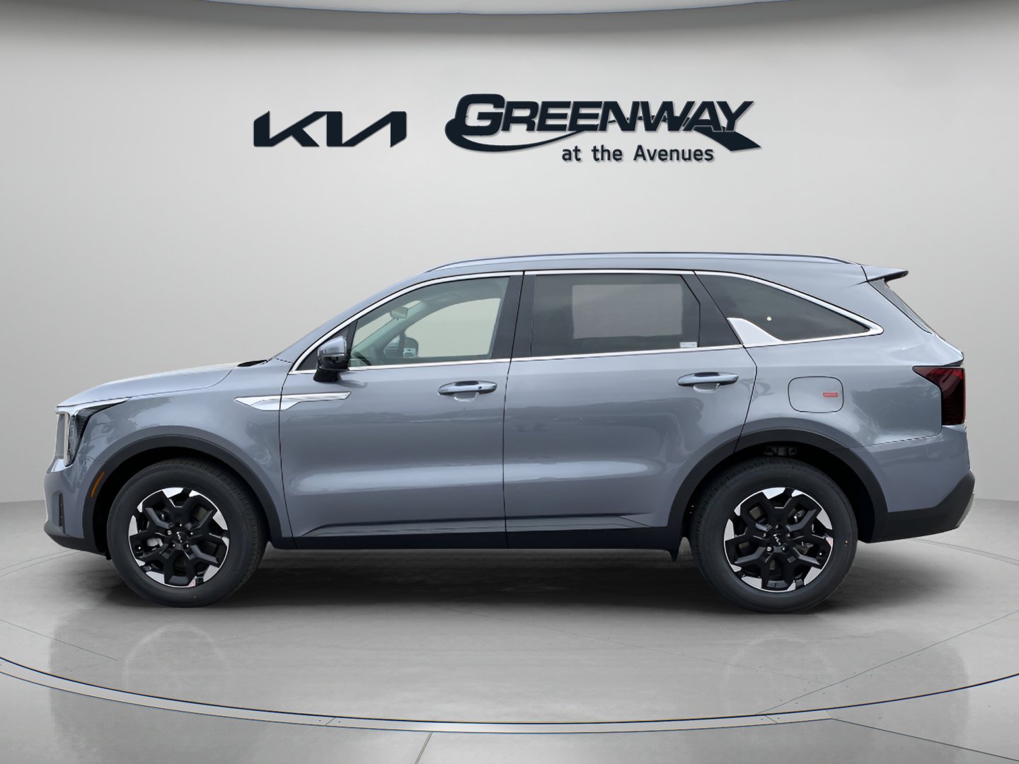 2025 Kia Sorento S photo 2