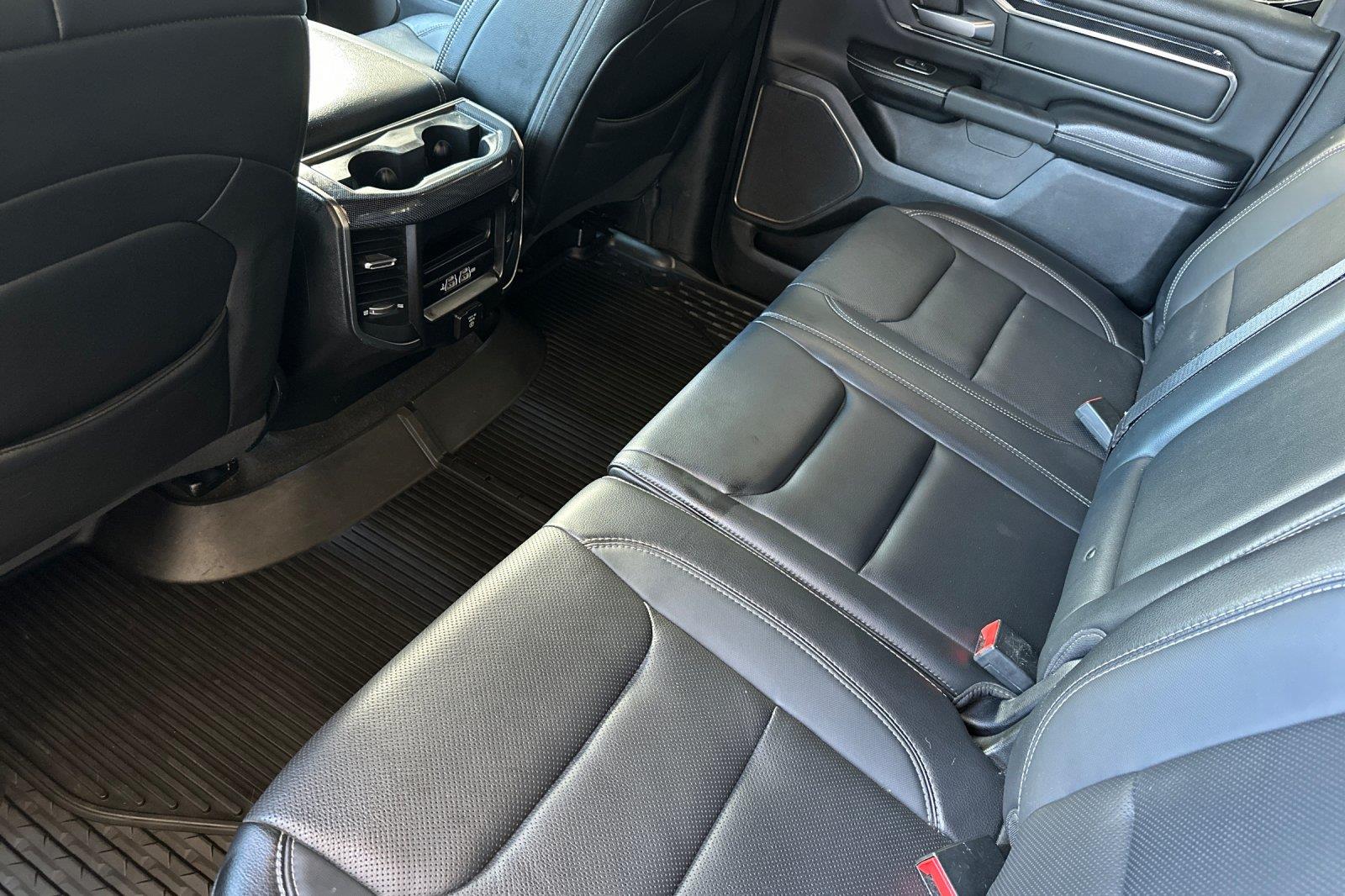 2020 Ram 1500 Rebel photo 11