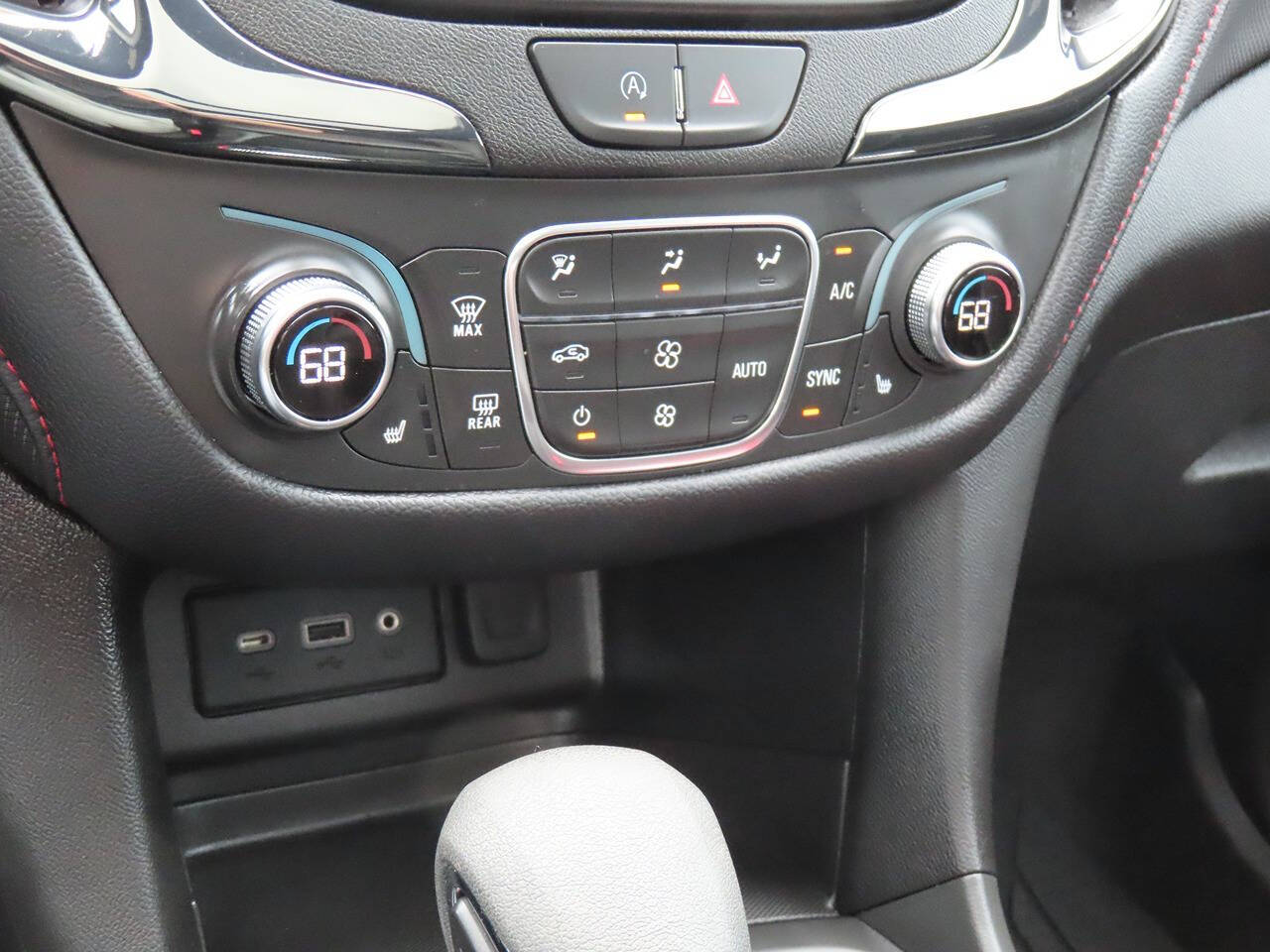 2024 Chevrolet Equinox RS photo 20