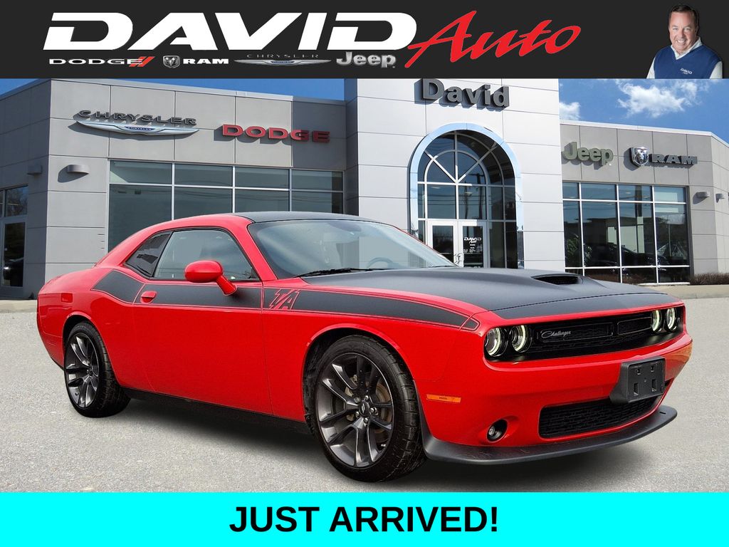 2022 Dodge Challenger R/T's photo