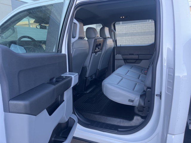 2026 Ford F-350 photo 6