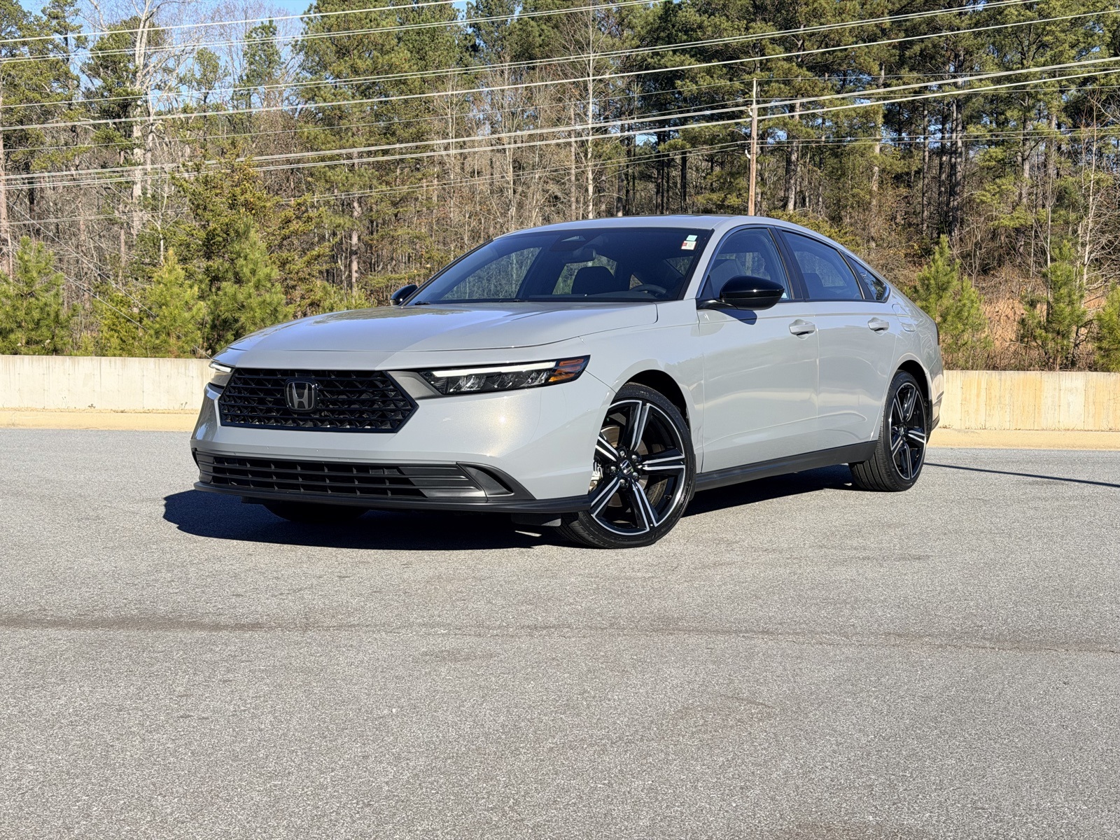 2023 Honda Accord Hybrid Sport's photo