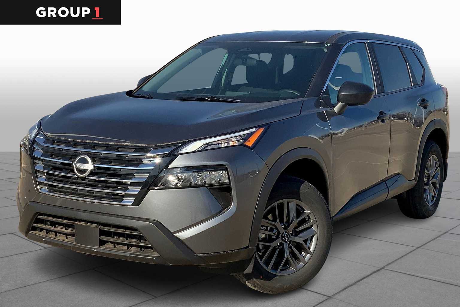 2025 Nissan Rogue S's photo