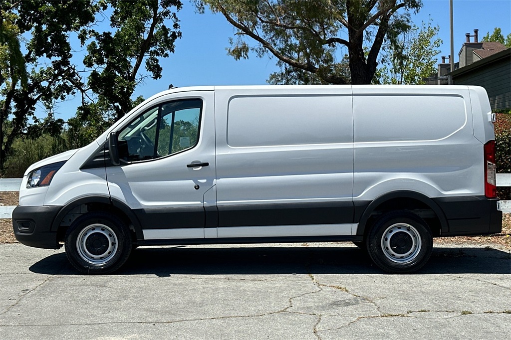 2025 Ford Transit photo 6
