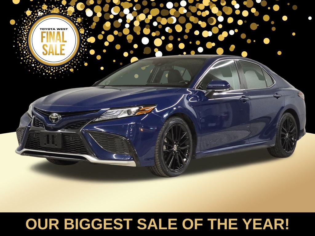 2023 Toyota Camry XSE's photo