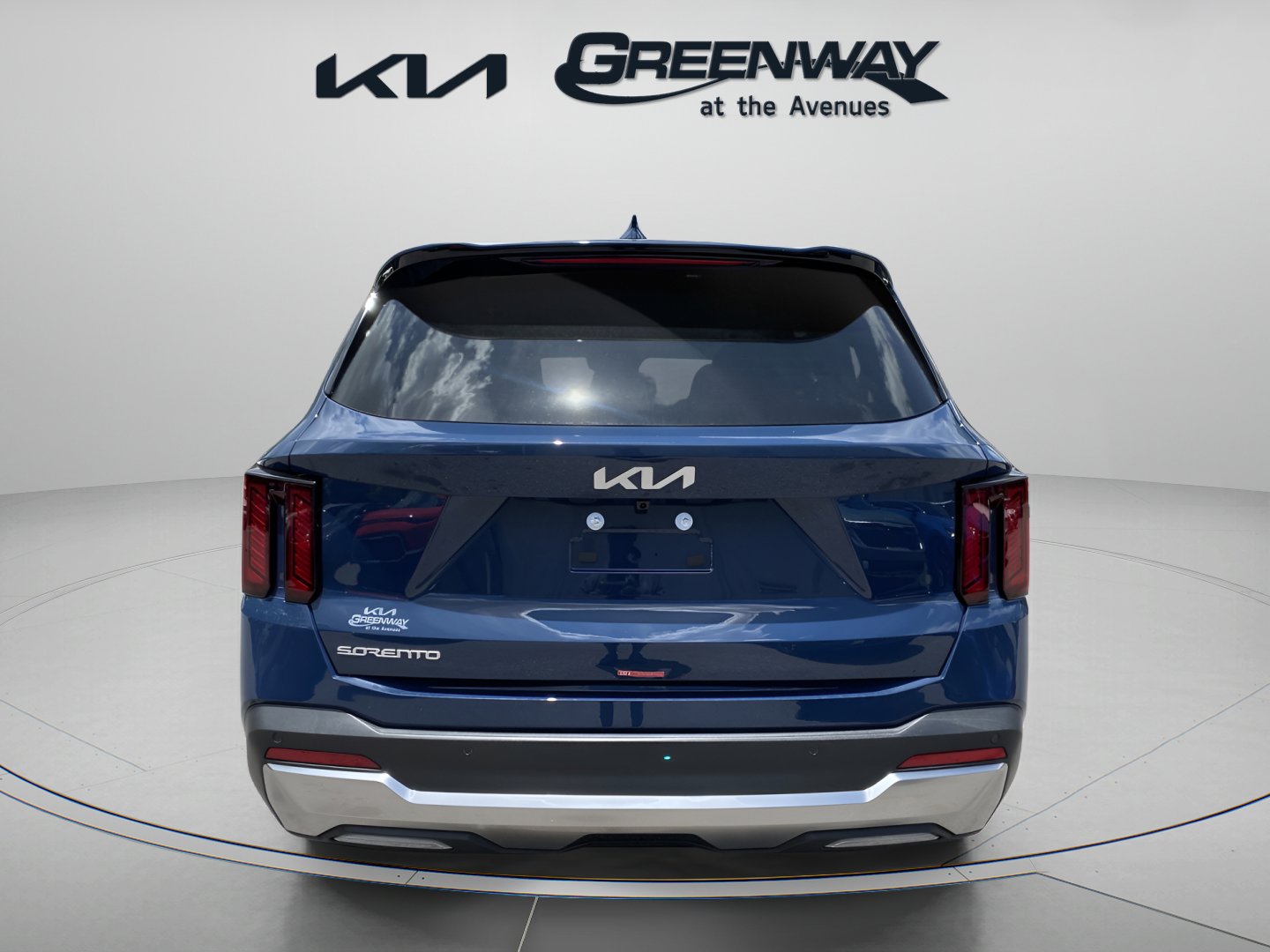 2025 Kia Sorento S photo 3